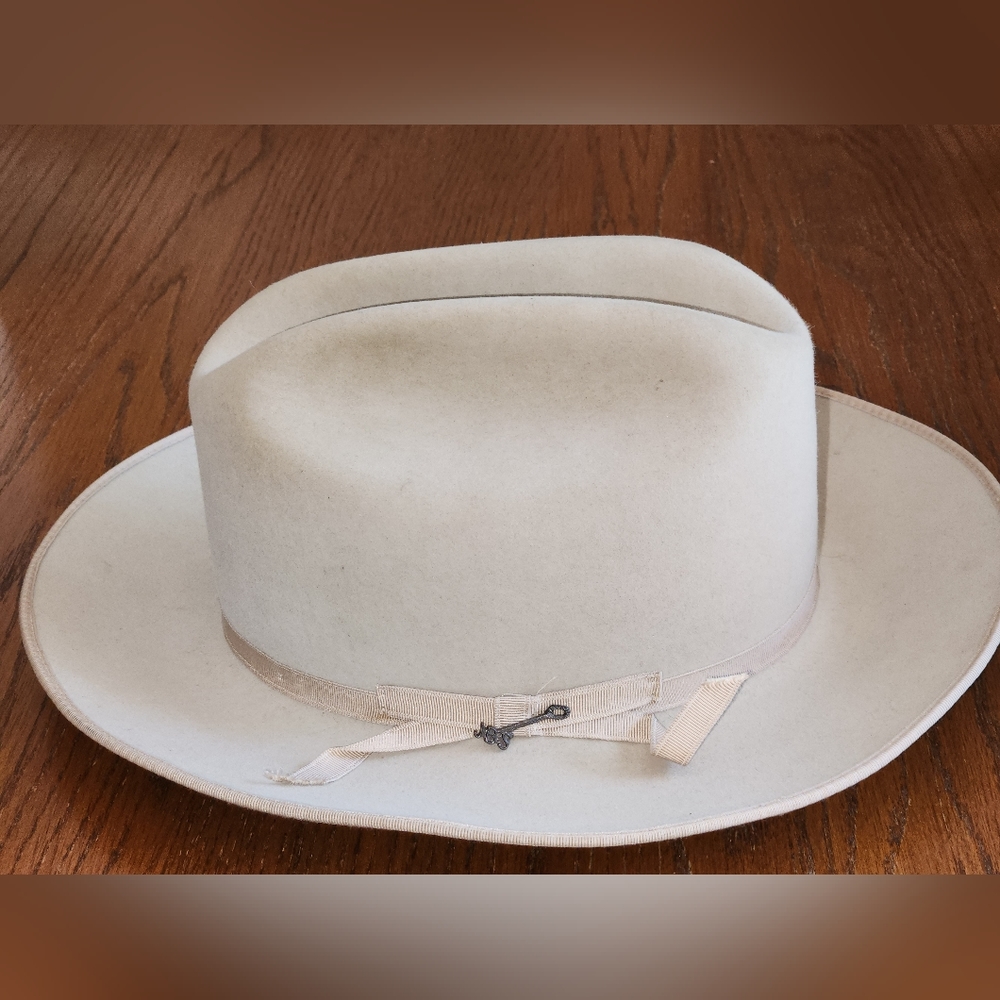 Men's In Used Condition Stetson Legendary Royal Deluxe Open Road Hat In Silver